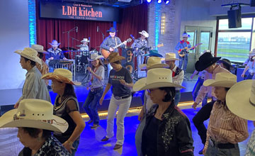 Fly To The Honky Tonk 2025.10.05